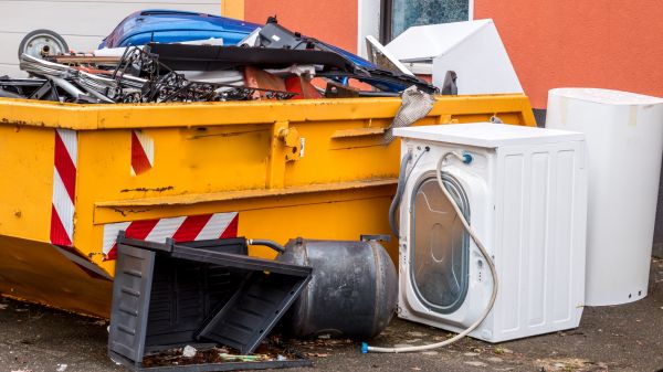 Basement Junk Removal in Daytona Beach