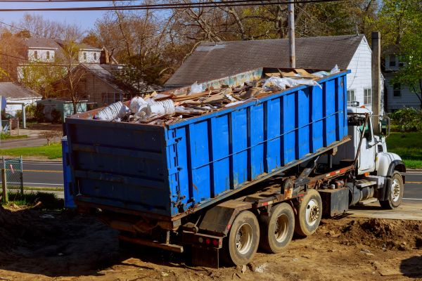 Junk Pickup Service in Daytona Beach