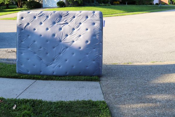 Mattress Removal Service in Daytona Beach