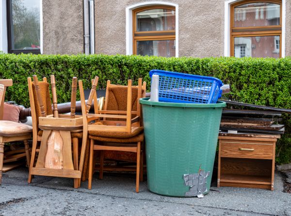 Chair Disposal Service in Daytona Beach