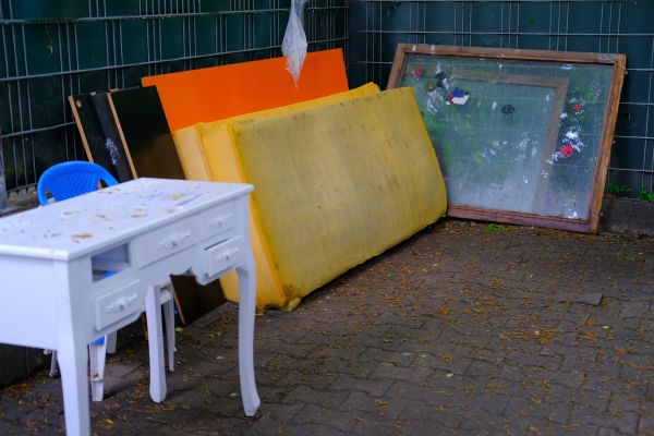 Old Furniture Disposal in Daytona Beach